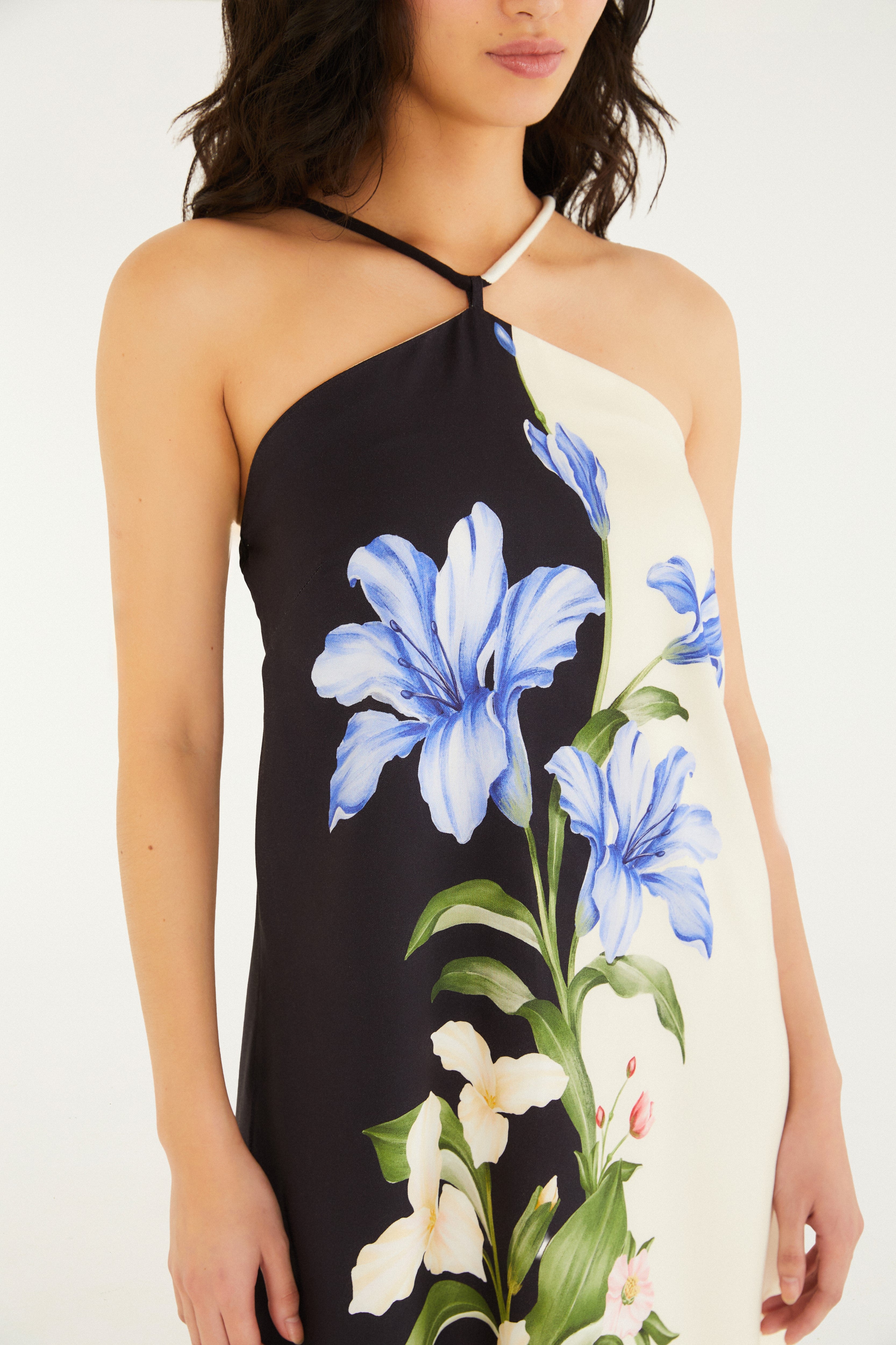 Céu de Flor Print Strappy Dress